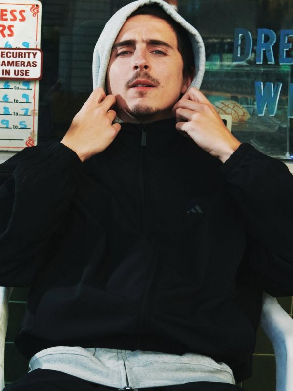 03.jpg